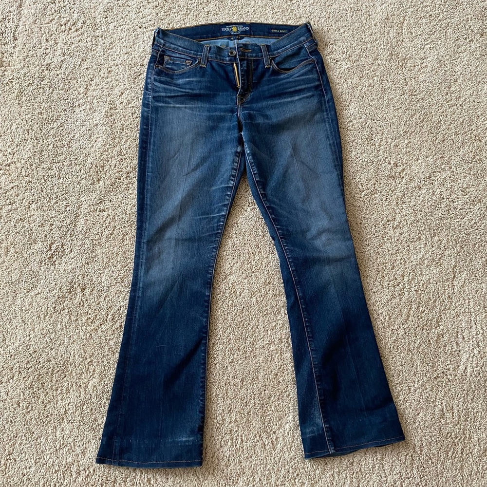 Lucky brand size 4 / 27 Sofia Boot jeans!